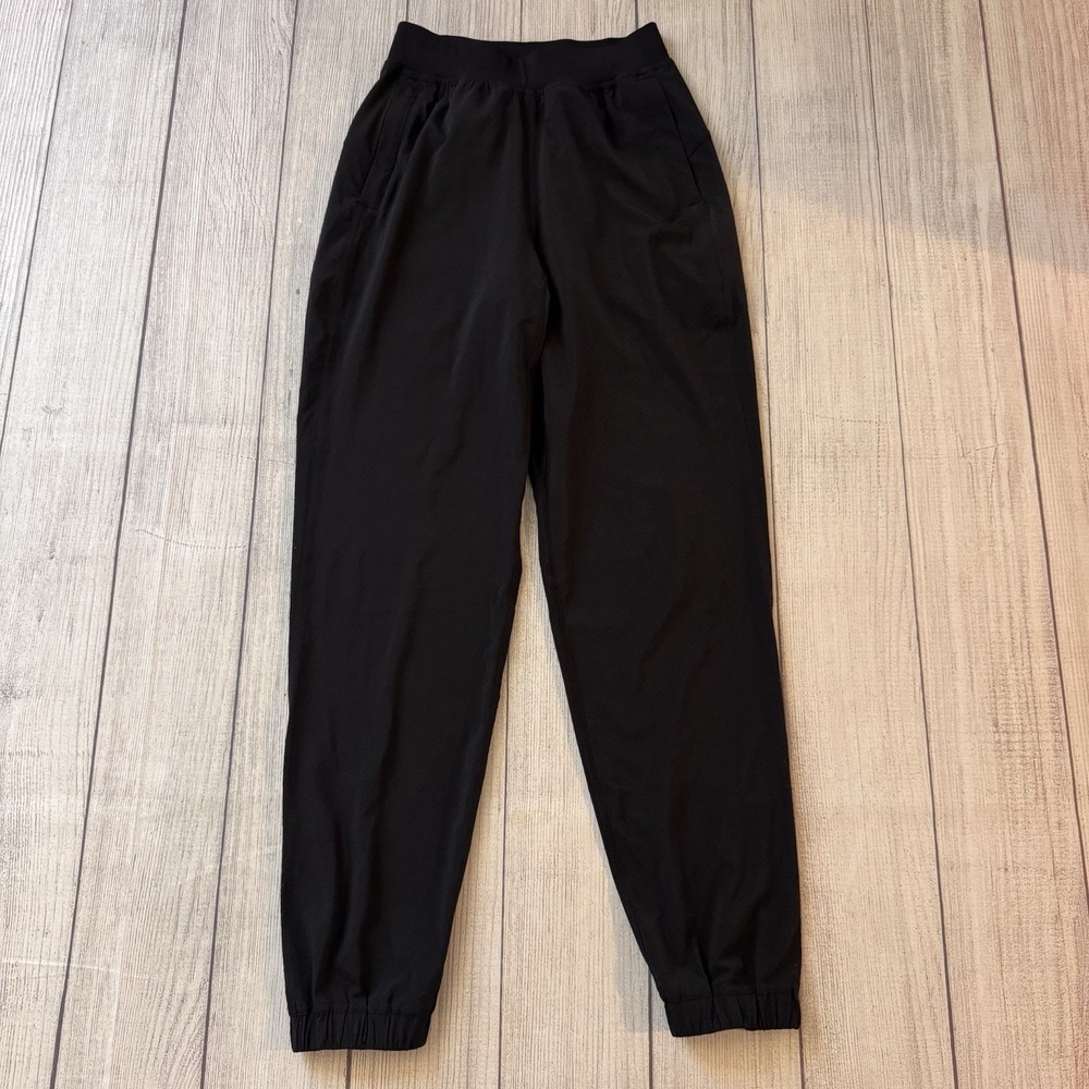 Lululemon Adapted State Perforated High-Rise HR Jogger Womens Size 0 Black